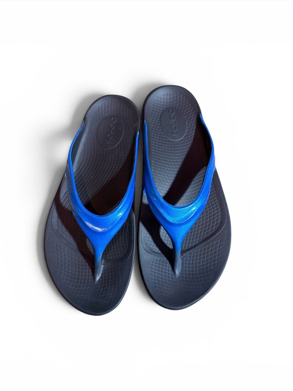 NEW OOFOS Women's OOlala Luxe Thong Sandal - Iris Blue